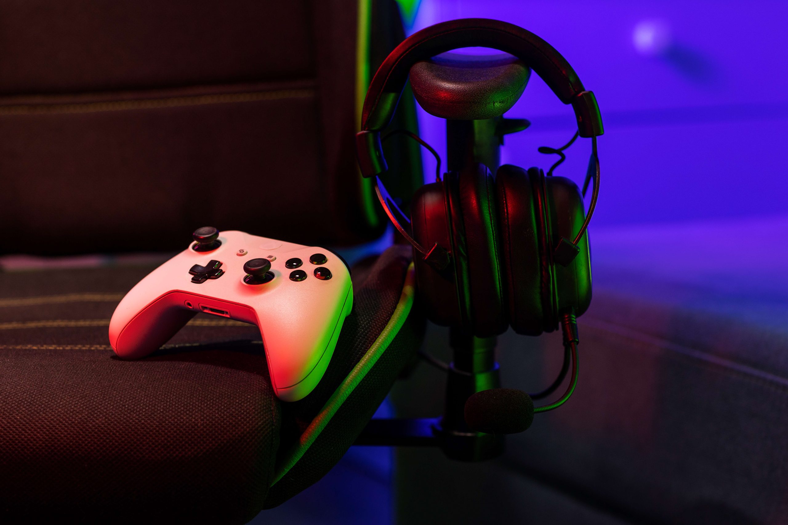 gaming-setup-with-controller-headphones-11zon